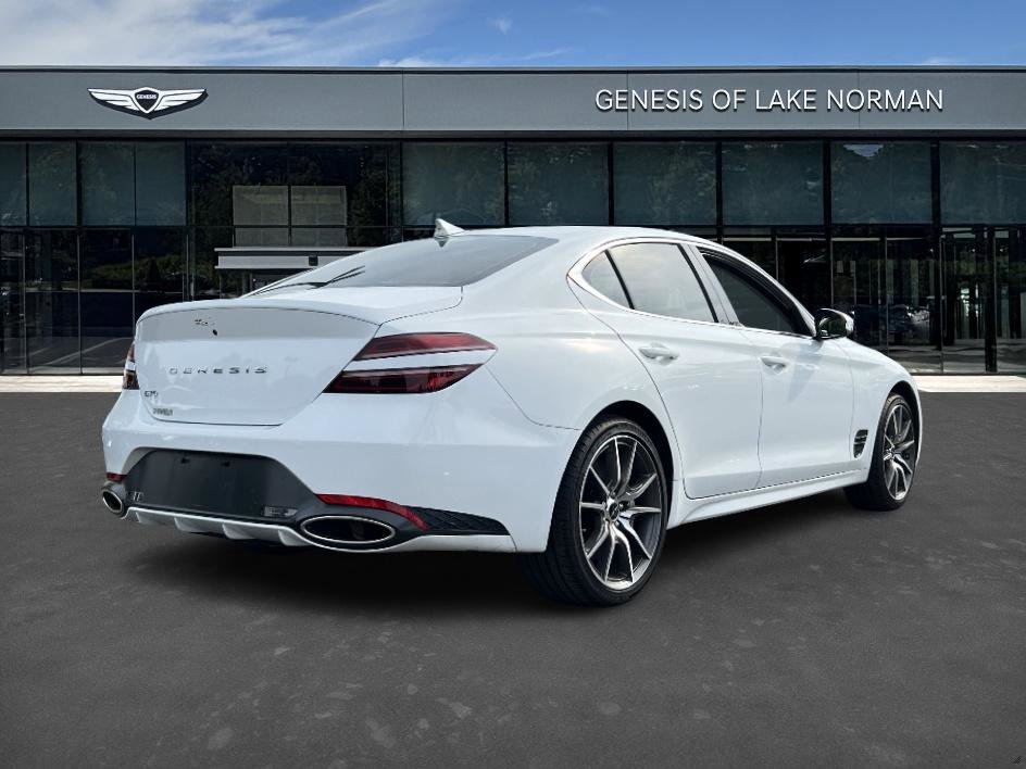 2025 Genesis G70 2.5T photo 3