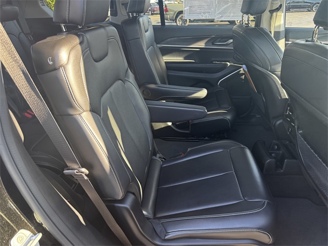 2022 Jeep Grand Cherokee Limited photo 15