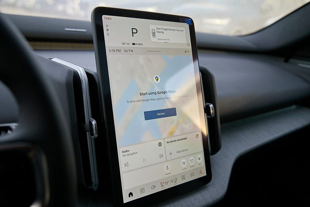 2026 VOLVO EX30 CC - Image 14