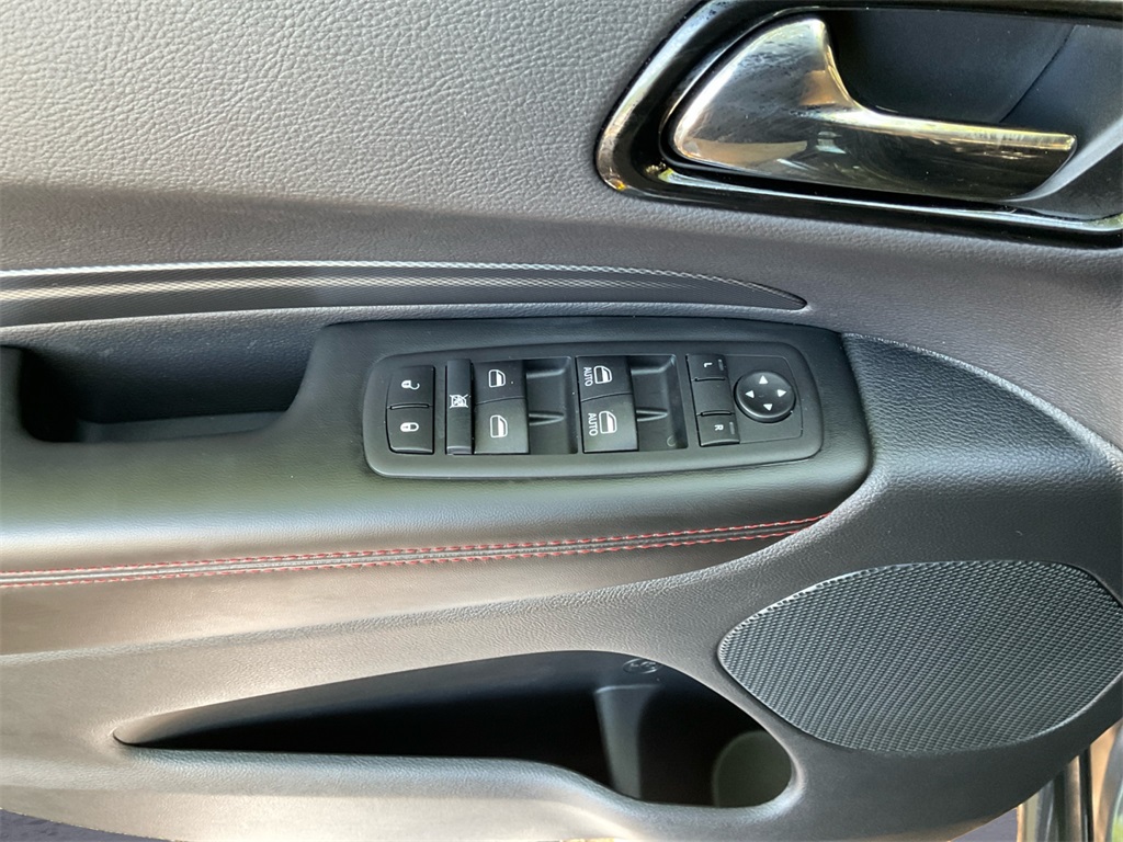 2025 Dodge Durango GT photo 8