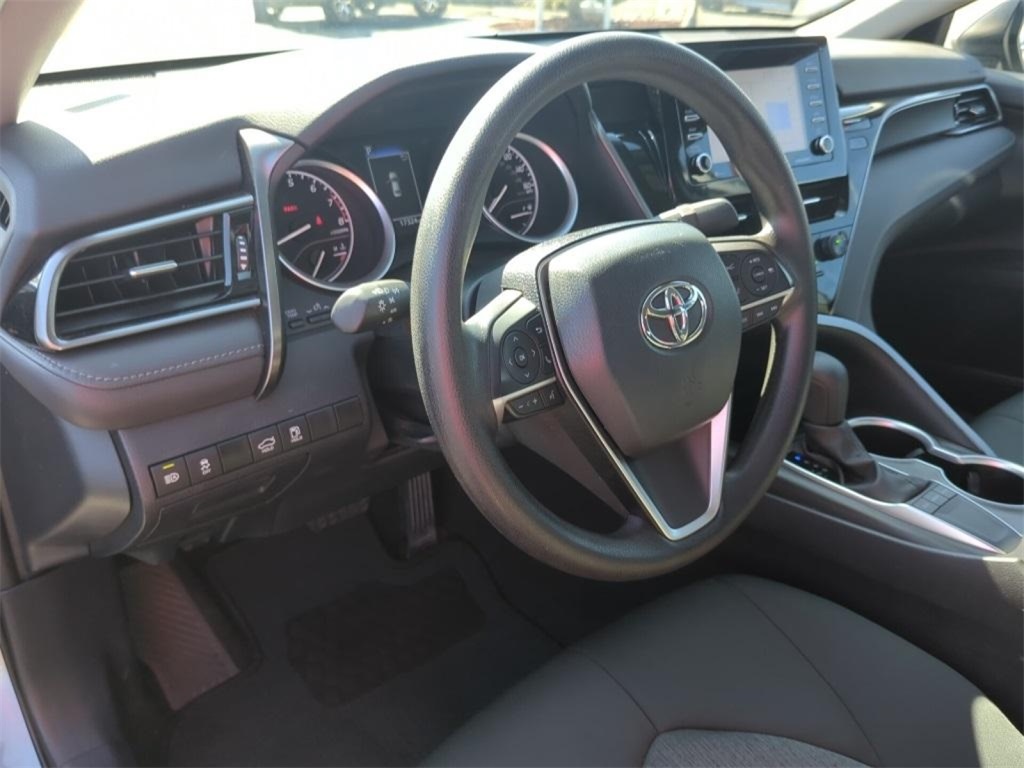 2024 Toyota Camry LE photo 17