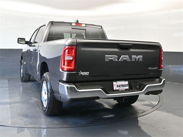 2025 Ram 1500 Tradesman photo 5