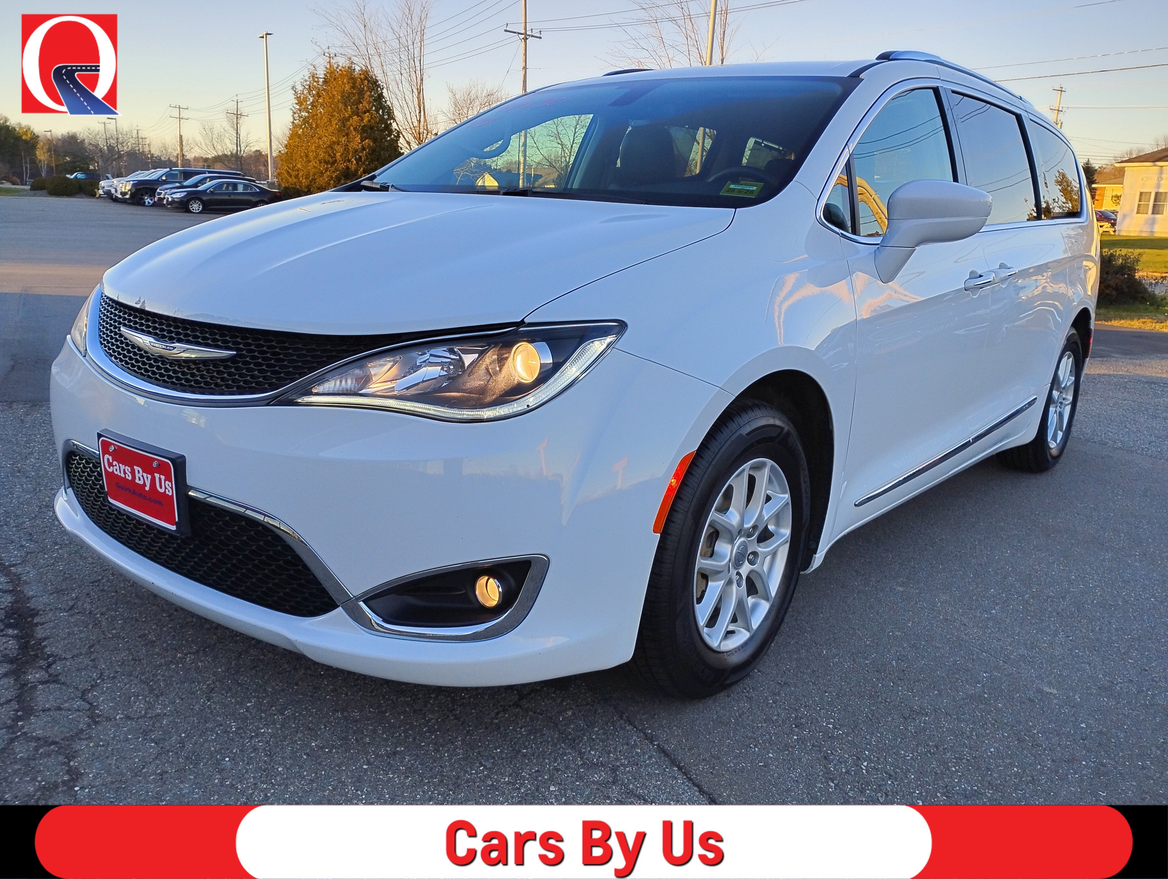 2020 Chrysler Pacifica Touring L's photo