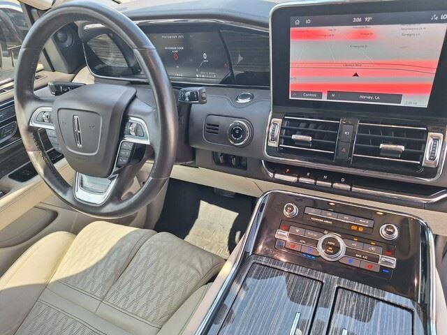 2020 Lincoln Navigator Black Label photo 29