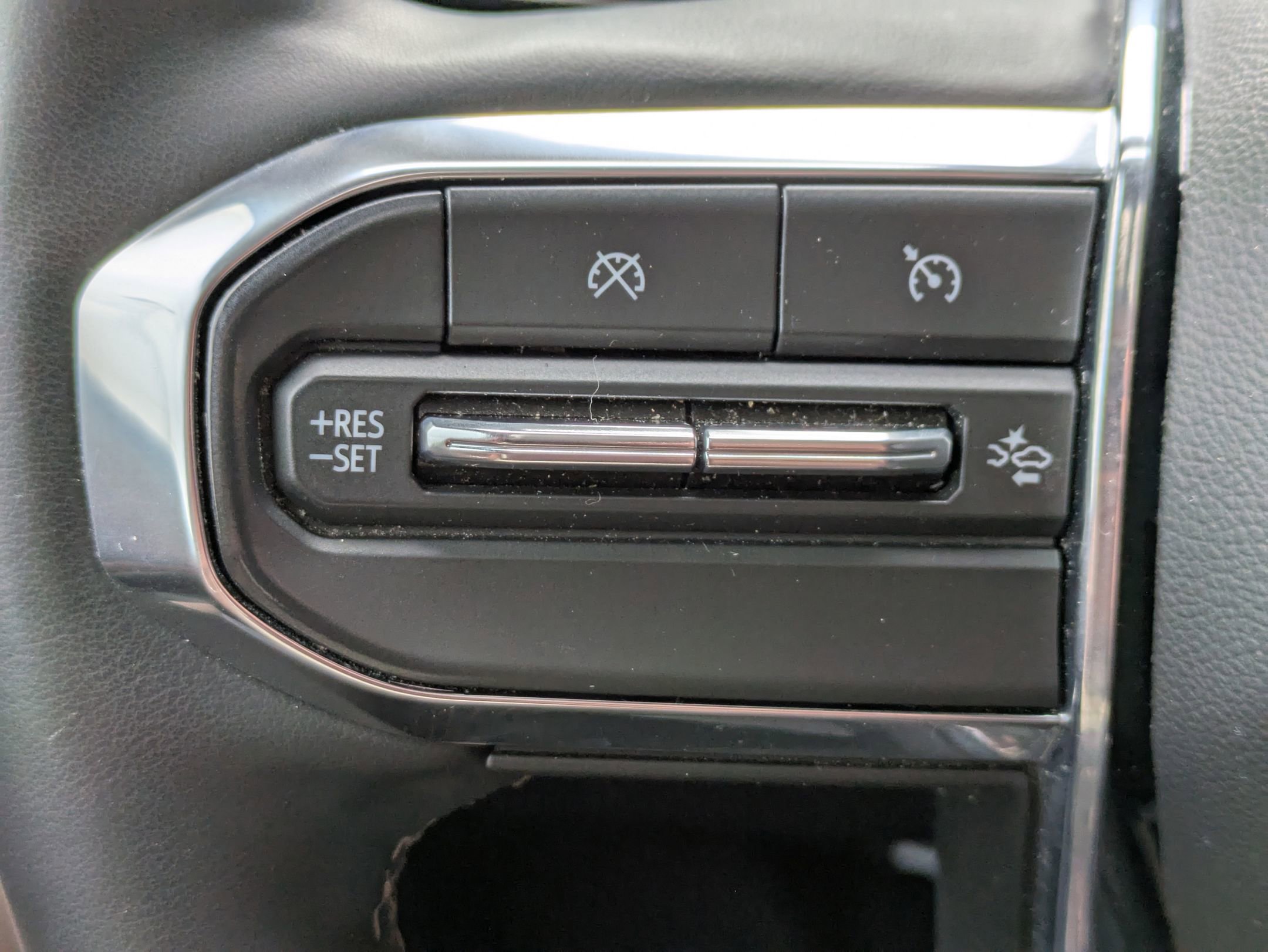 2023 Gmc Canyon Denali photo 13