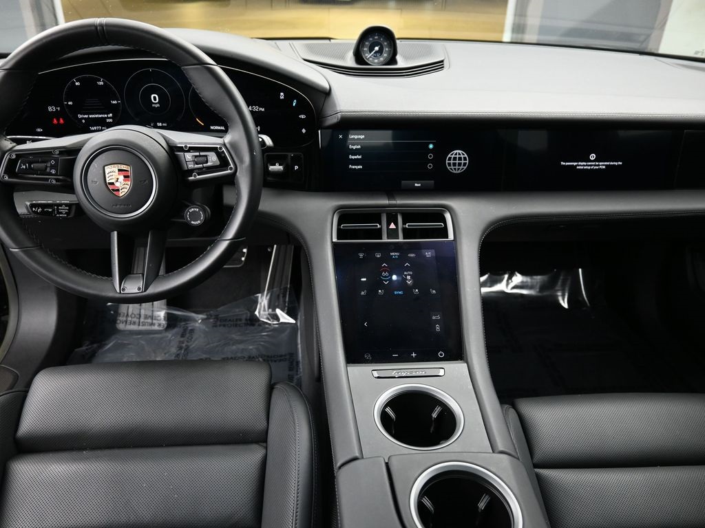 2023 Porsche Taycan Turbo S photo 5