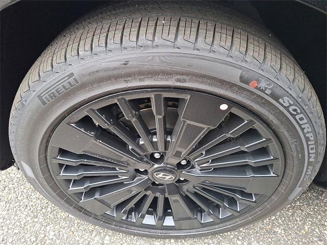 2026 Hyundai Santa Fe Calligraphy photo 4