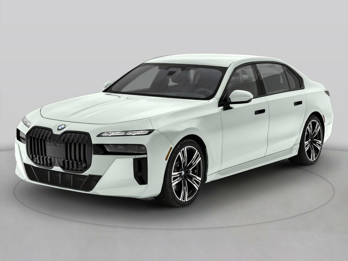 New 2025 White BMW 760i xDrive image 1