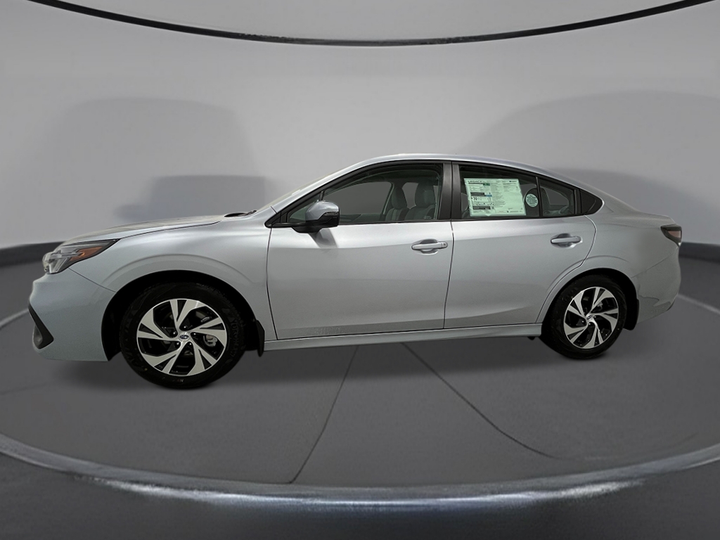 2025 Subaru Legacy Premium photo 2