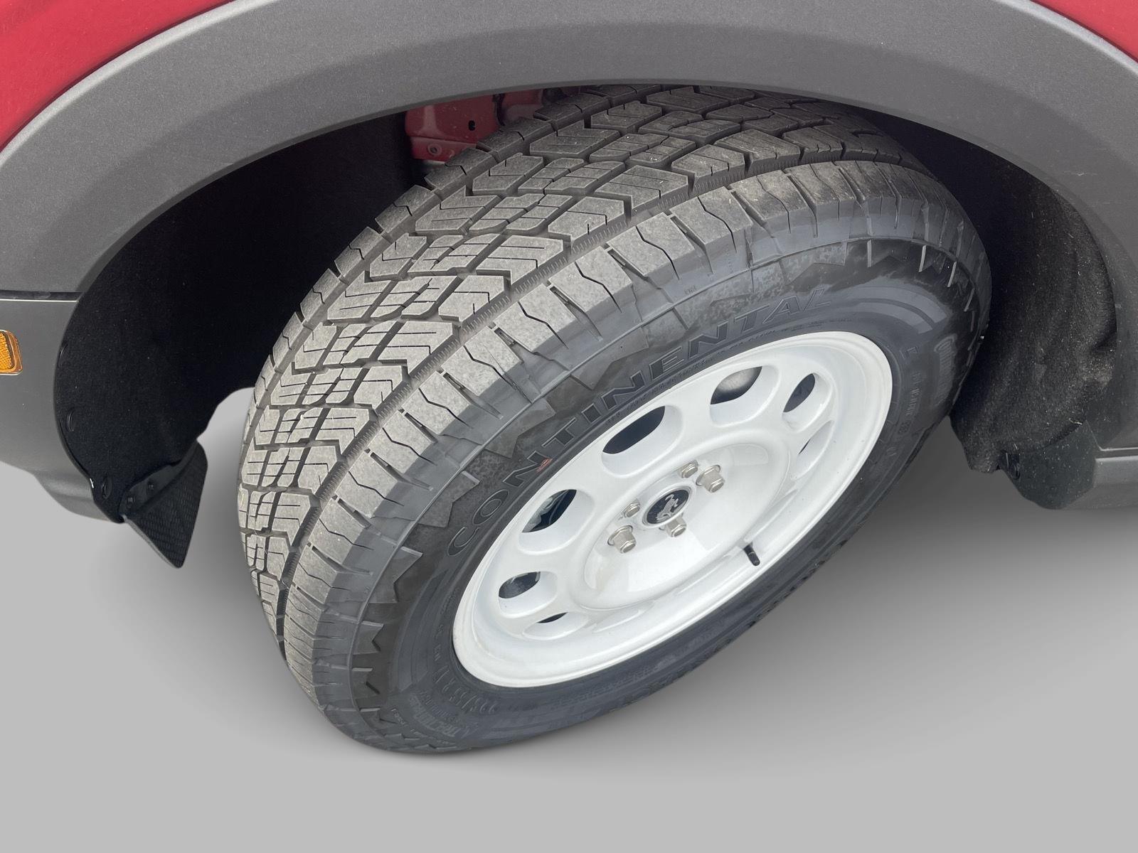 2025 Ford Bronco Sport Heritage photo 2