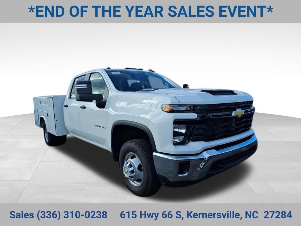 2025 Chevrolet Silverado 3500HD Work Truck's photo