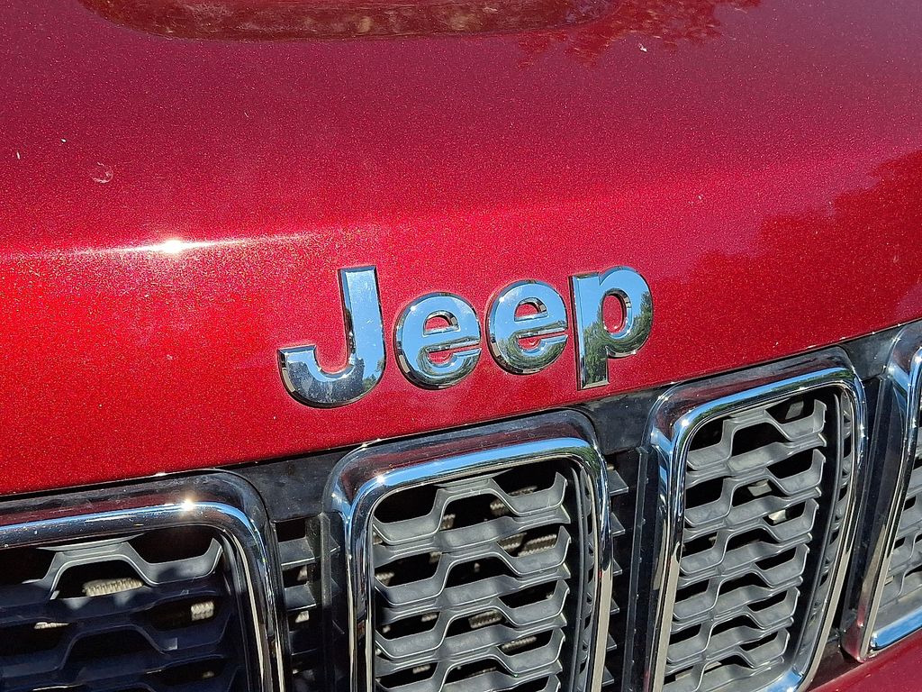 2022 Jeep Cherokee Limited photo 5