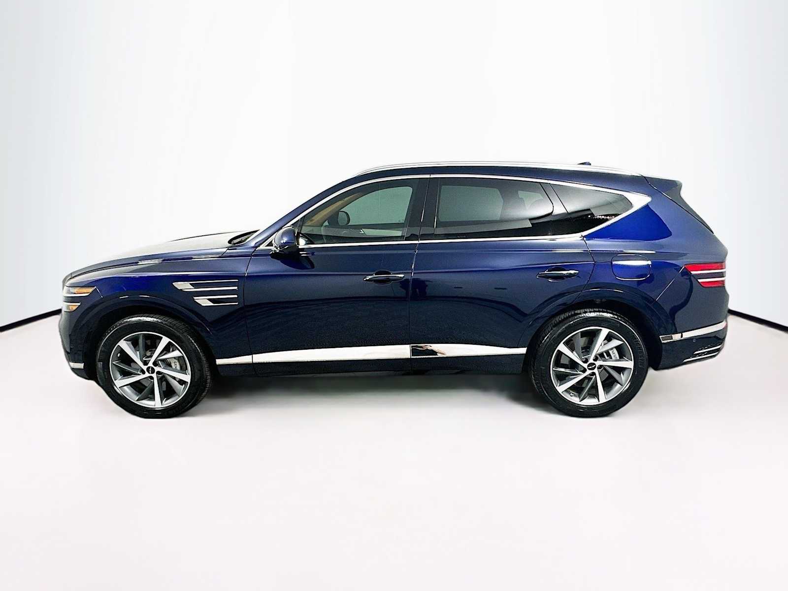 2025 Genesis GV80 2.5T Advanced photo 2