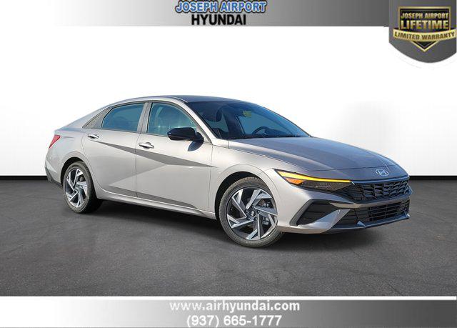 2025 Hyundai Elantra SEL's photo