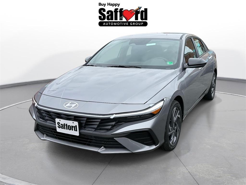 2025 Hyundai Elantra Blue's photo