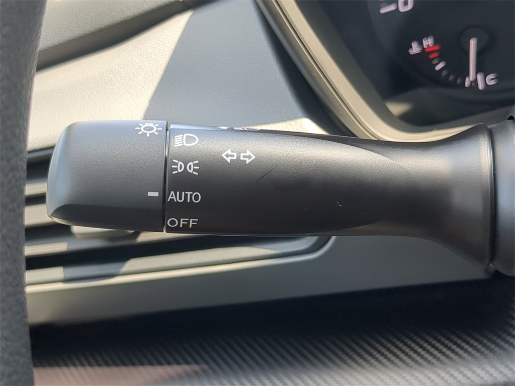 2025 Subaru Crosstrek Base photo 20