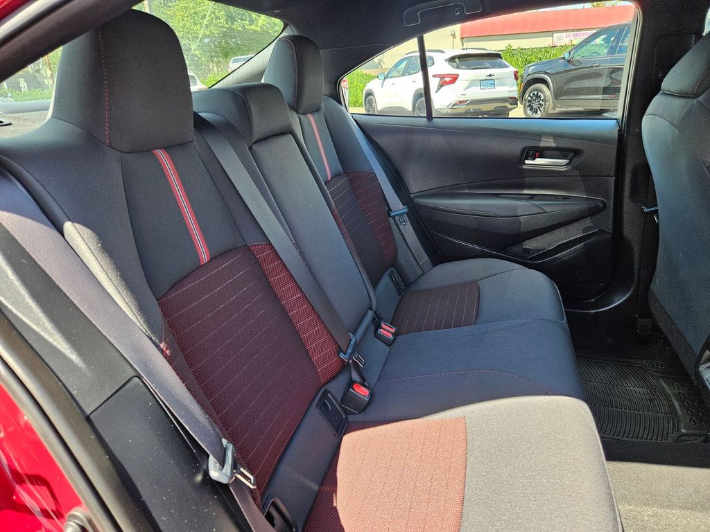 2023 Toyota Corolla SE photo 28