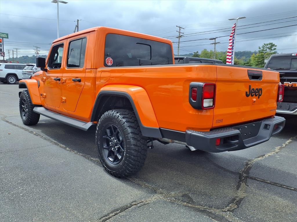 2025 Jeep Gladiator Sport photo 3
