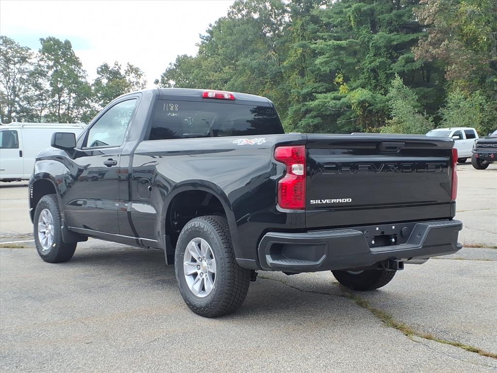 2026 Chevrolet Silverado 1500 photo 4