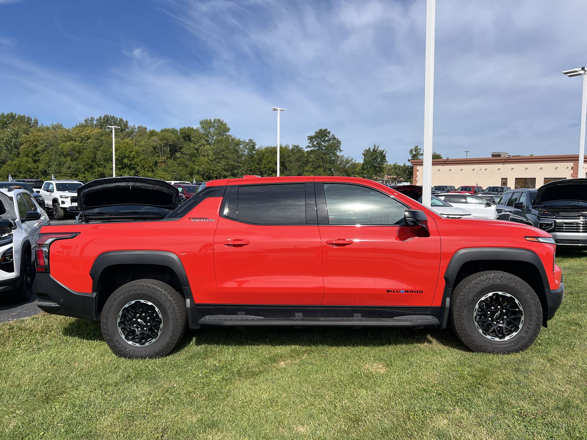 2026 Chevrolet Silverado EV Trail Boss photo 2
