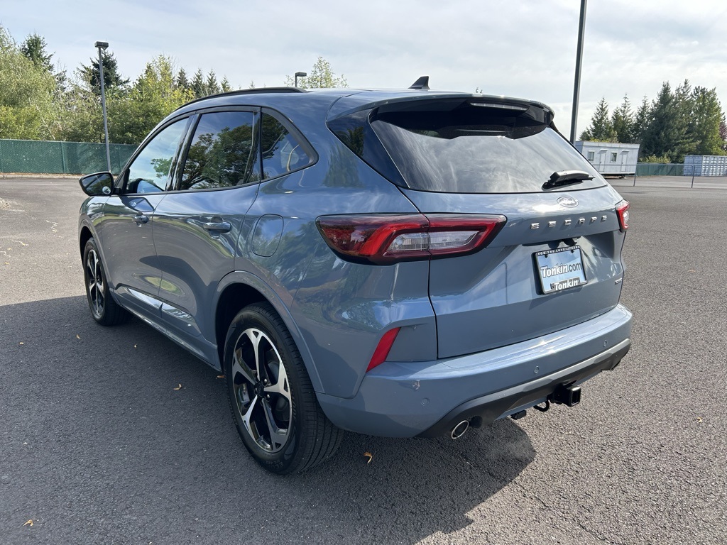 2024 Ford Escape ST-Line Select photo 8