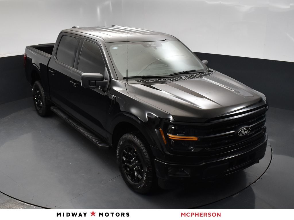 2025 Ford F-150 XLT's photo