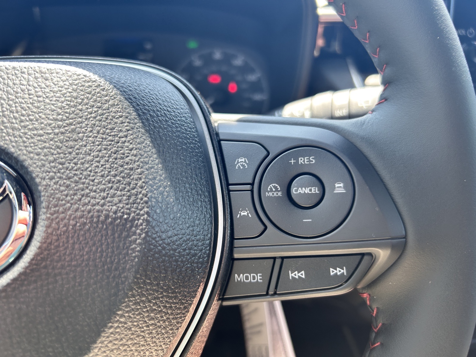 2025 Toyota Corolla Hybrid photo 29