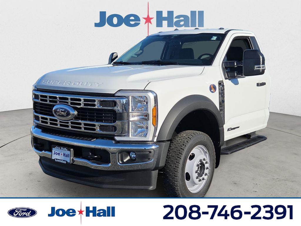2026 Ford F-450 Super Duty Chassis Cab XL's photo