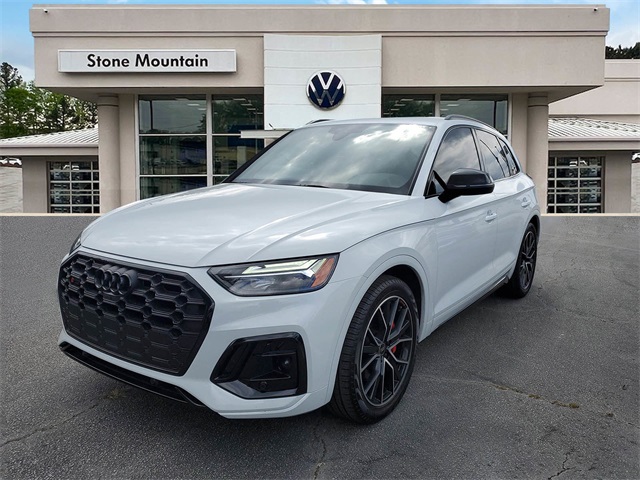 2025 Audi SQ5 Premium Plus's photo