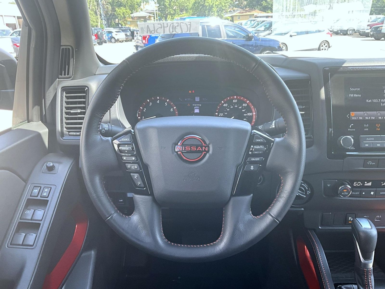 2023 Nissan Frontier PRO-4X photo 9