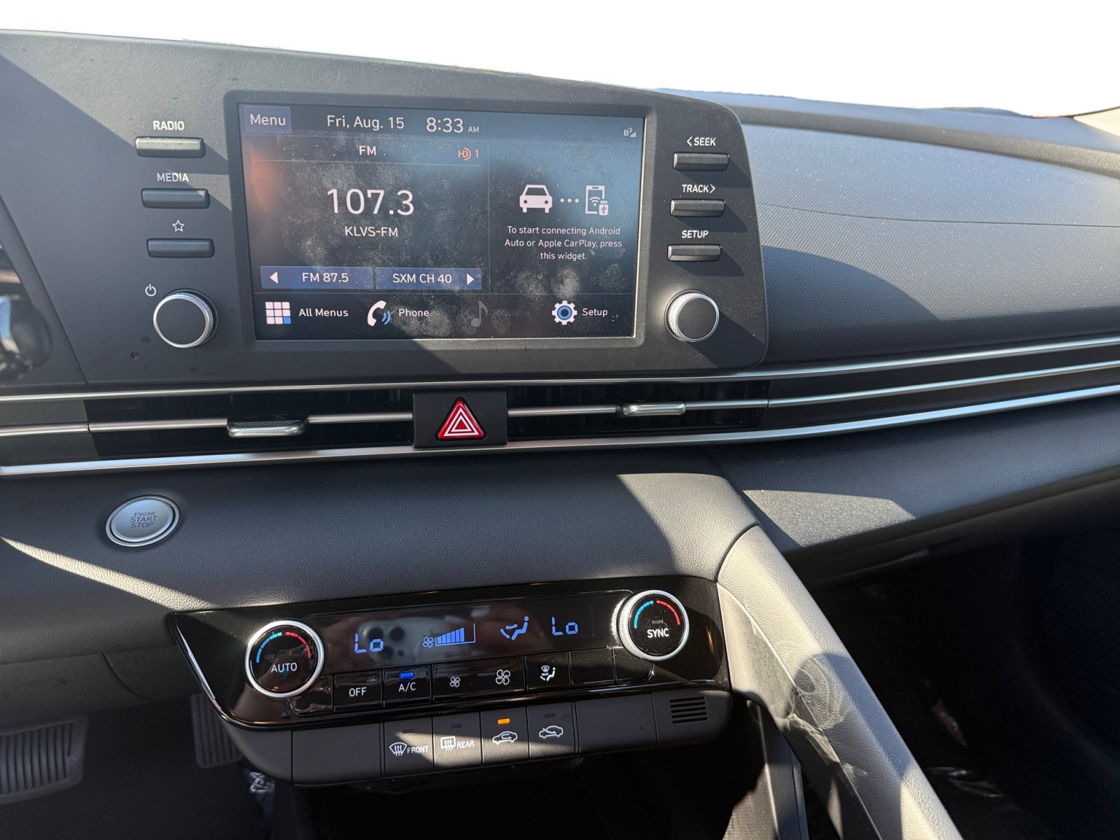 2023 Hyundai Elantra SEL photo 12