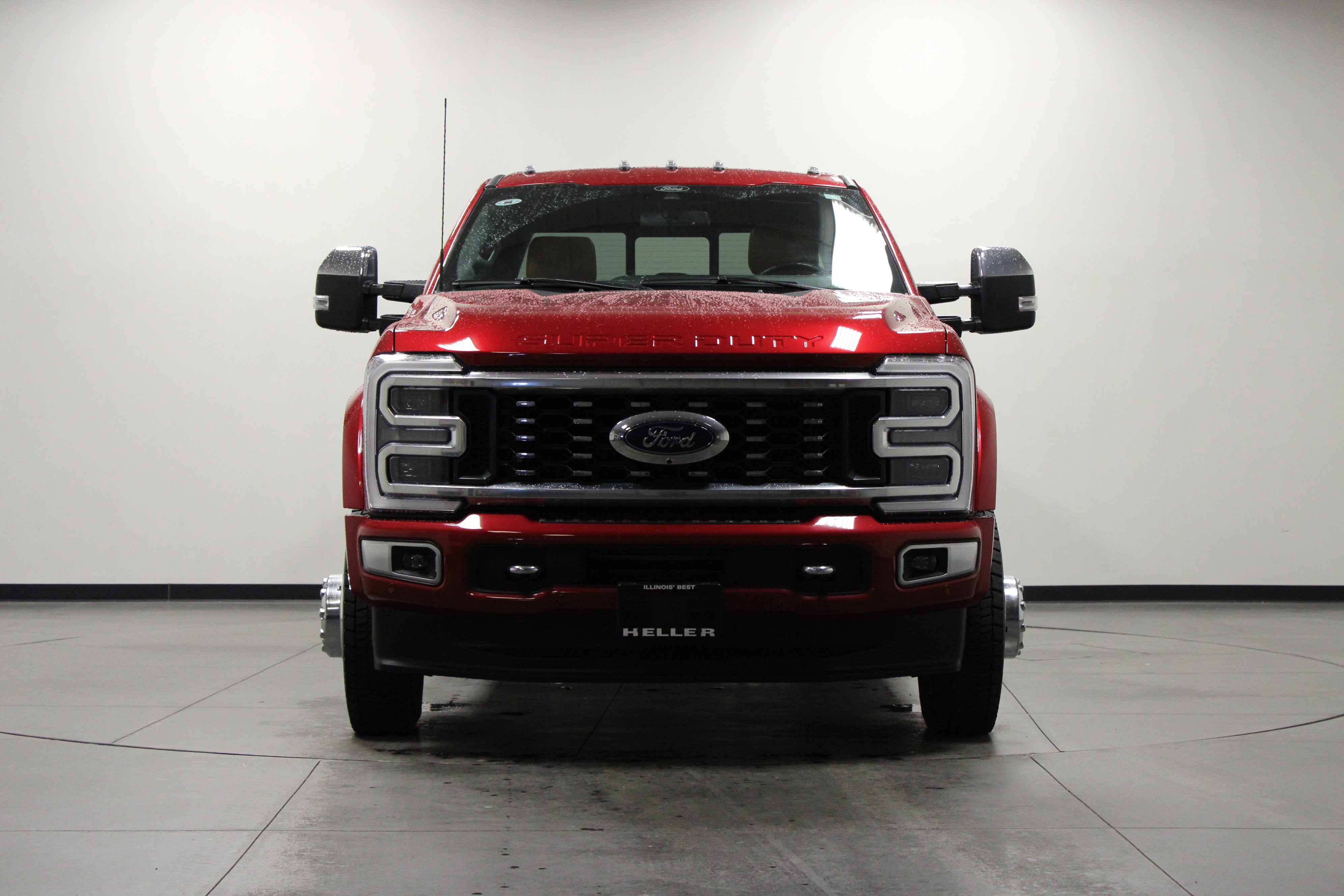 2024 Ford F-450 Platinum photo 8