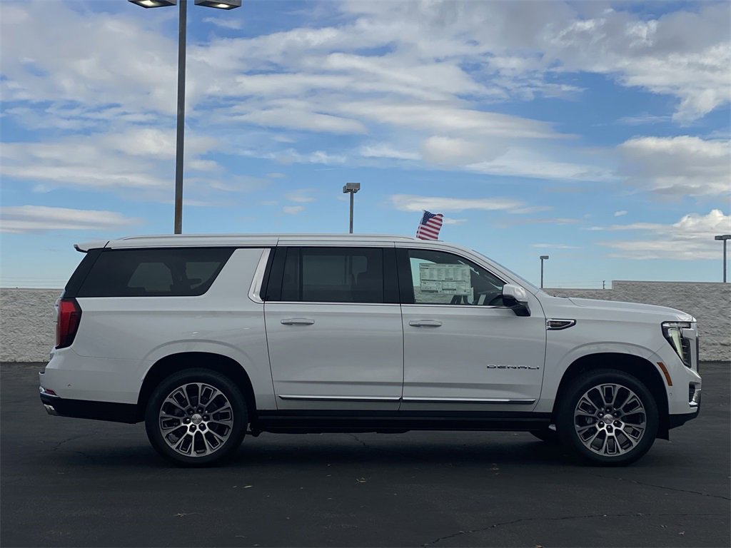 2026 Gmc Yukon XL Denali photo 4