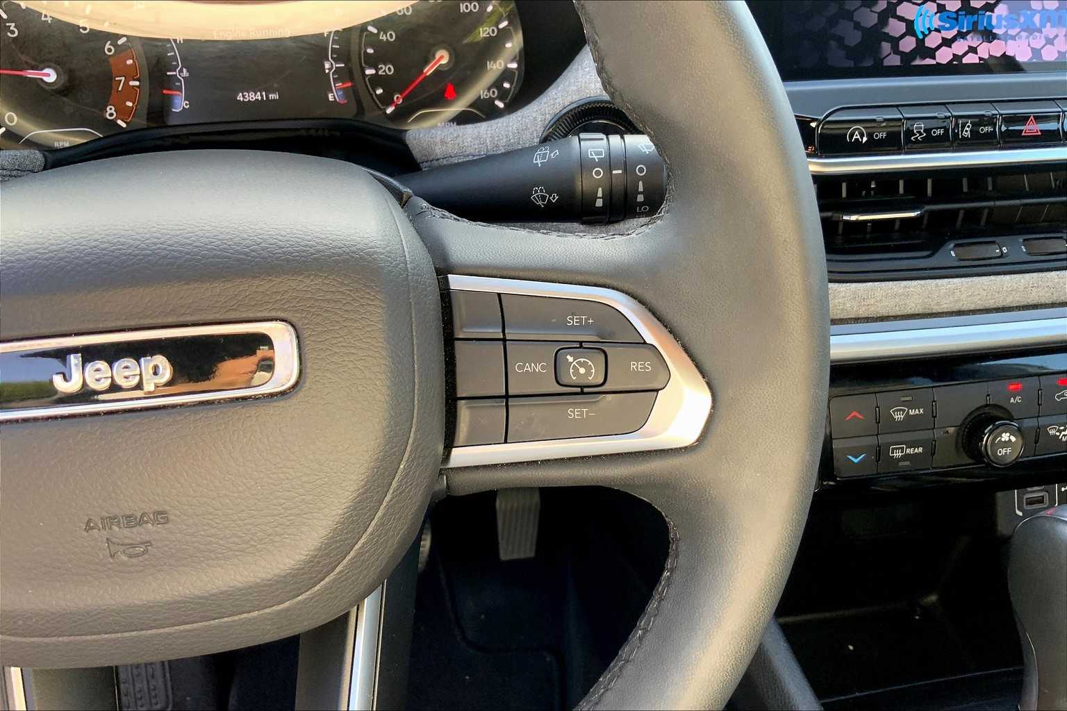 2024 Jeep Compass Latitude photo 23
