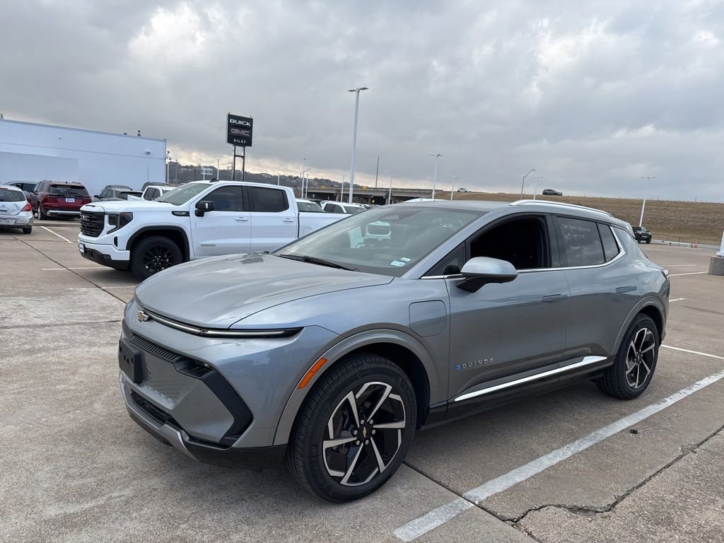 2025 Chevrolet Equinox EV LT