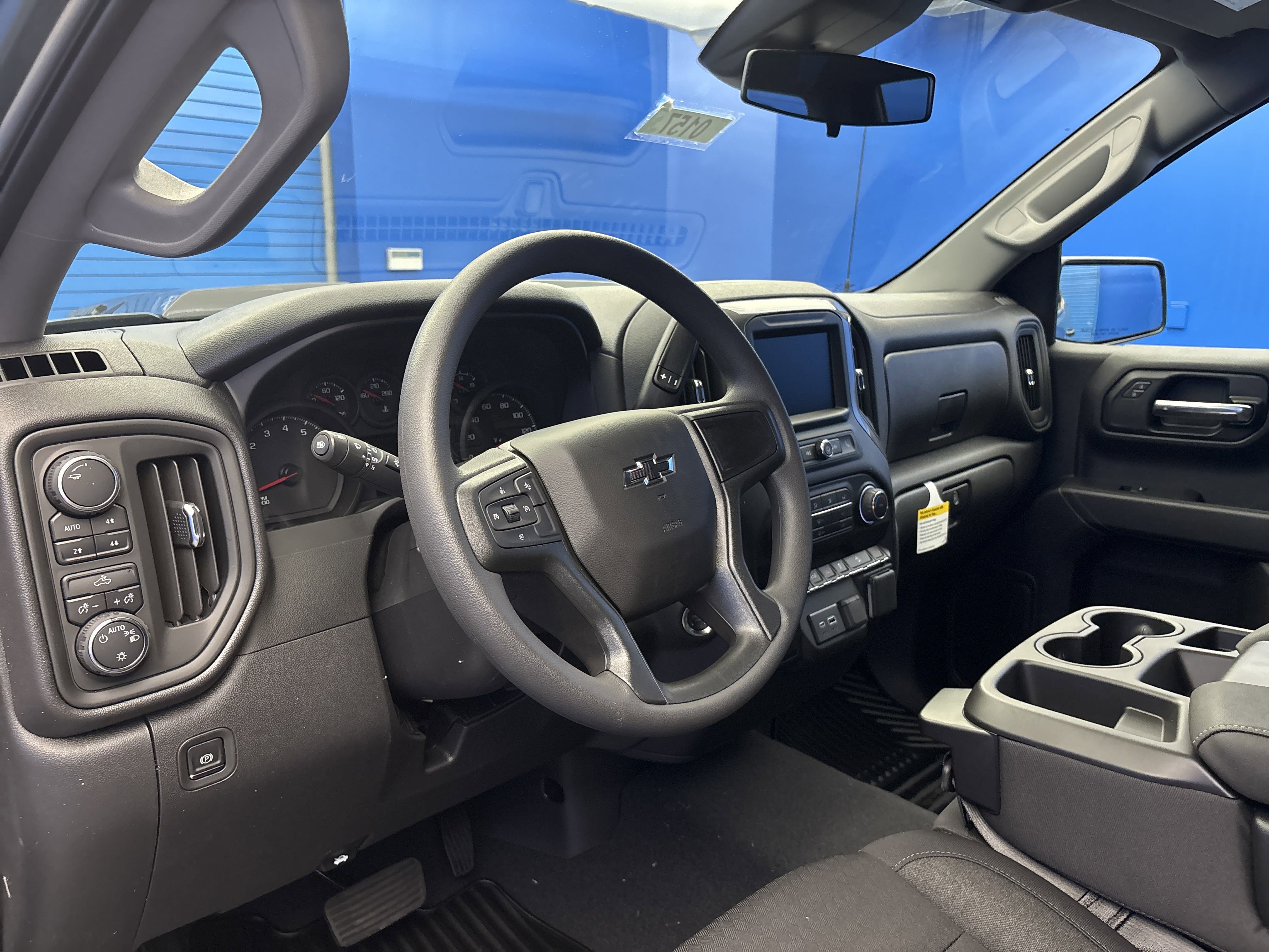 2026 Chevrolet Silverado 1500 Custom Trail Boss photo 10