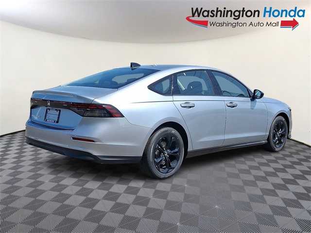 2025 Honda Accord 1.5T SE photo 6