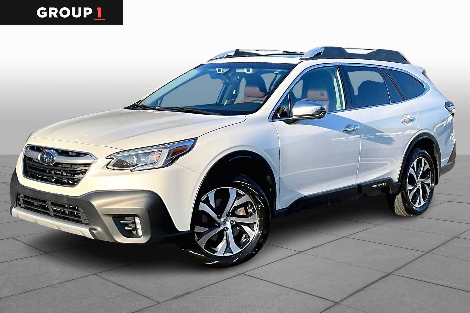2022 Subaru Outback Touring's photo
