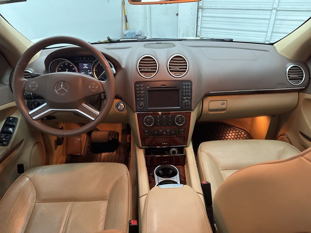 2011 Mercedes Benz GL 350 photo 17