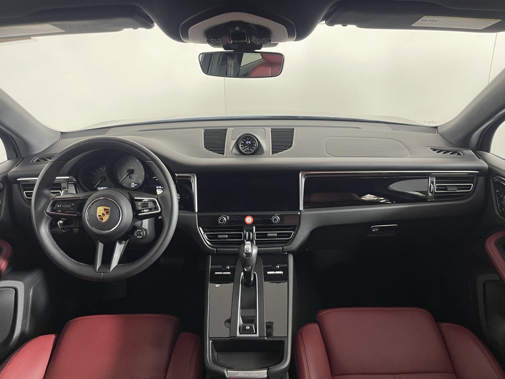 2023 Porsche Macan S photo 23