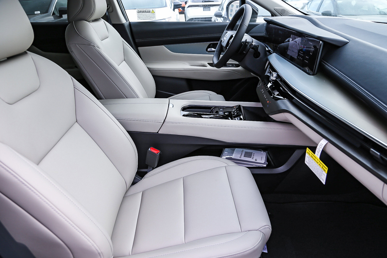 2025 Nissan Murano SL photo 18