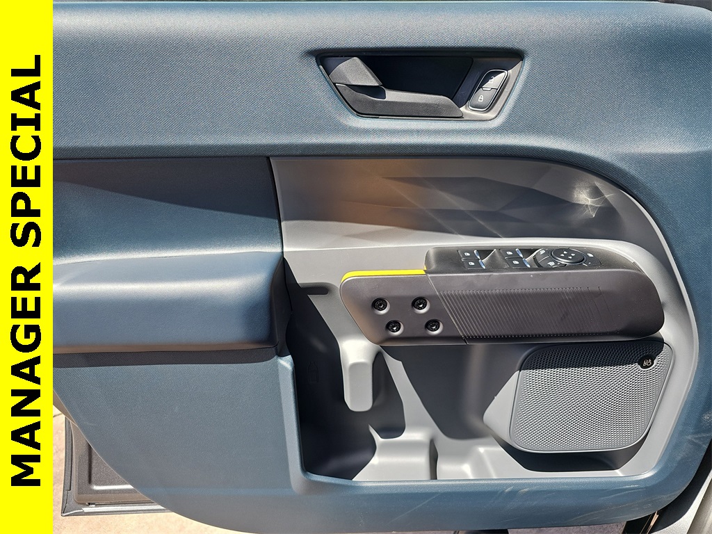 2025 Ford Maverick Tremor photo 24