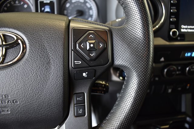 2021 Toyota Tacoma TRD Off-Road photo 17