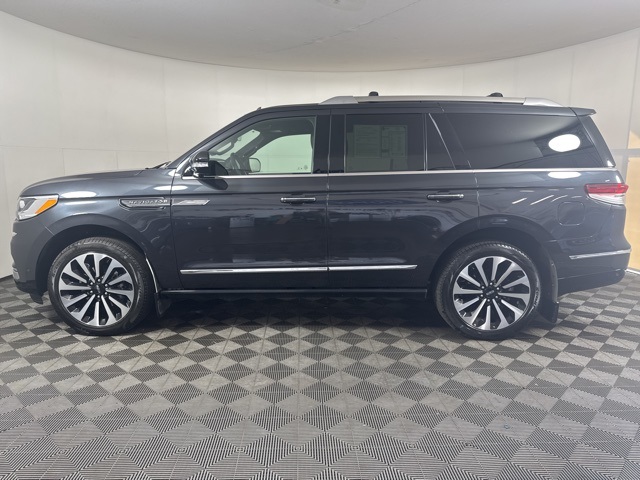 2024 Lincoln Navigator Reserve photo 7