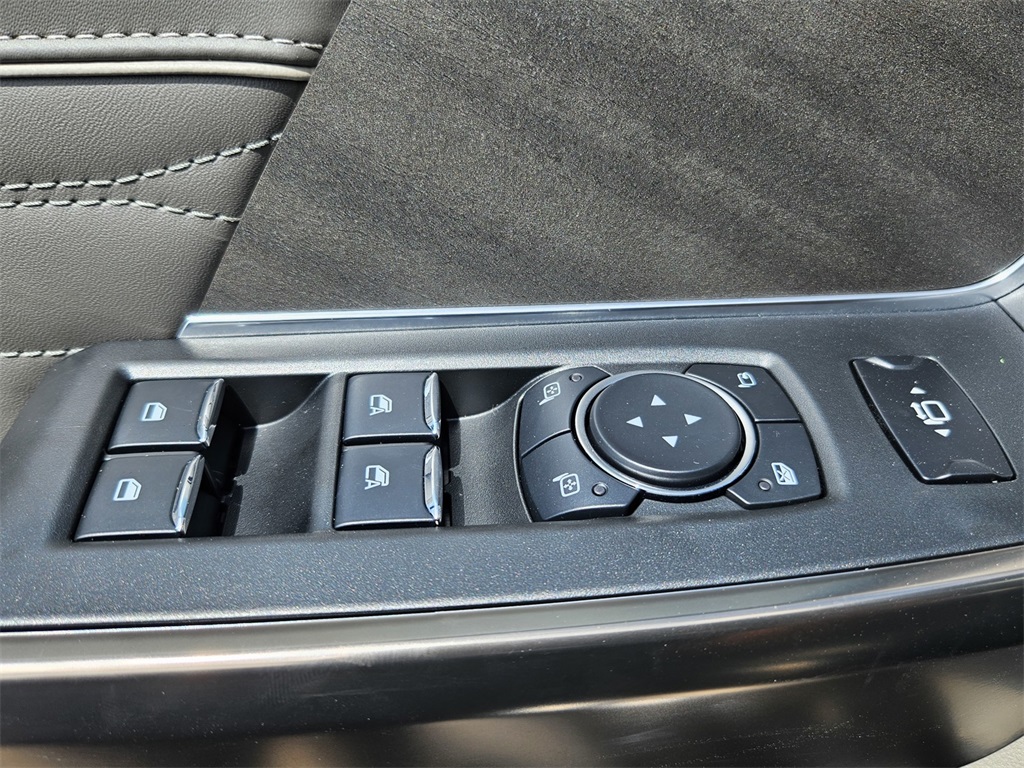 2026 Ford F-250 Platinum photo 11