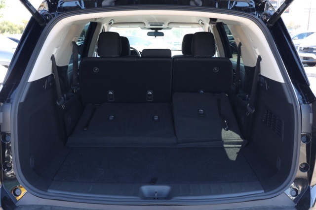 2025 Nissan Pathfinder SV photo 15