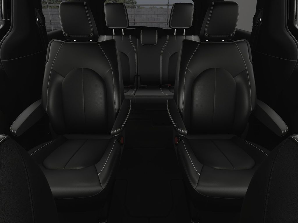 2025 Chrysler Pacifica photo 19