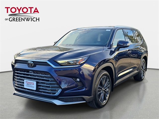 2025 Toyota Grand Highlander Platinum's photo