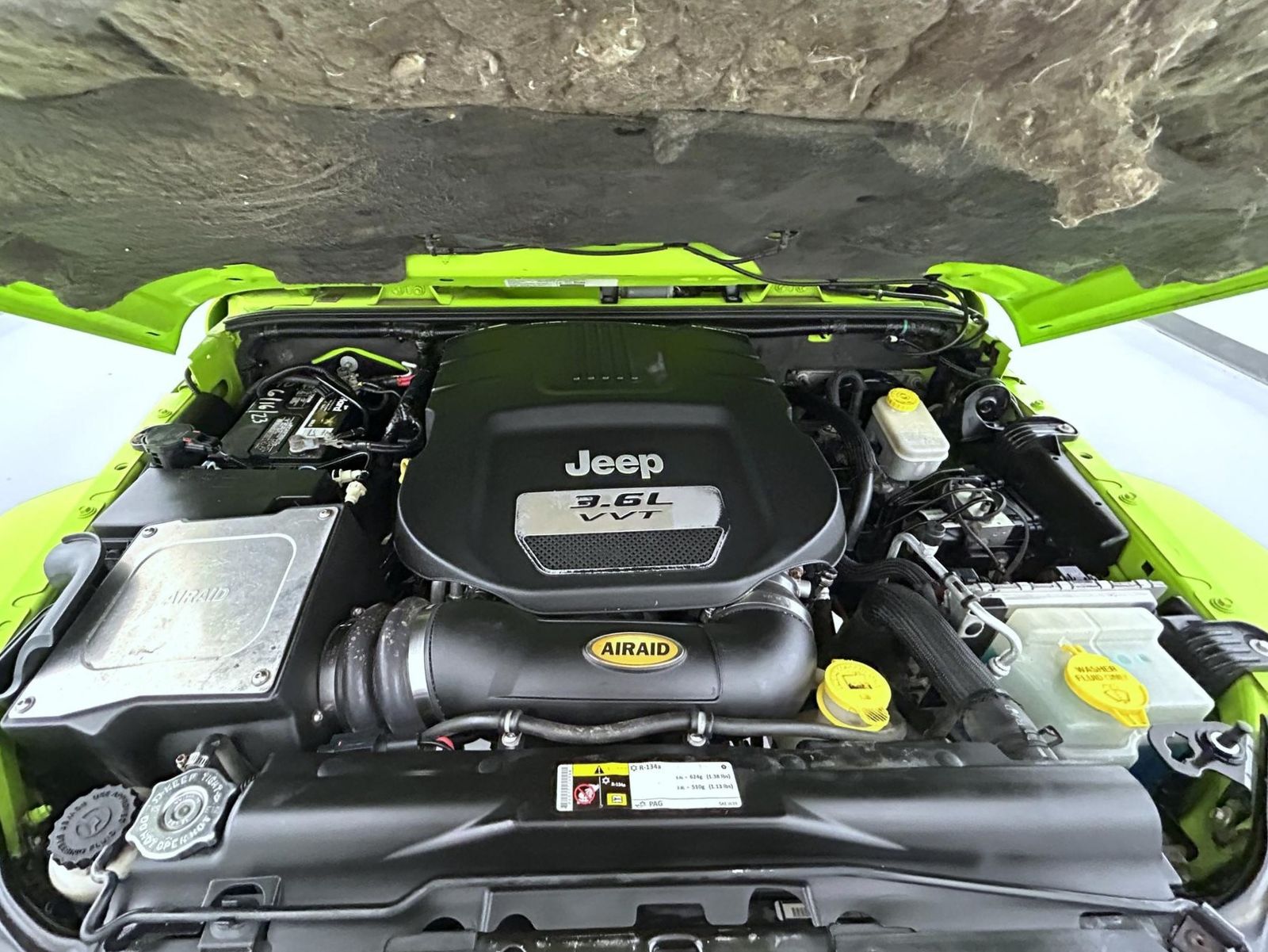 2013 Jeep Wrangler Unlimited Sahara photo 18