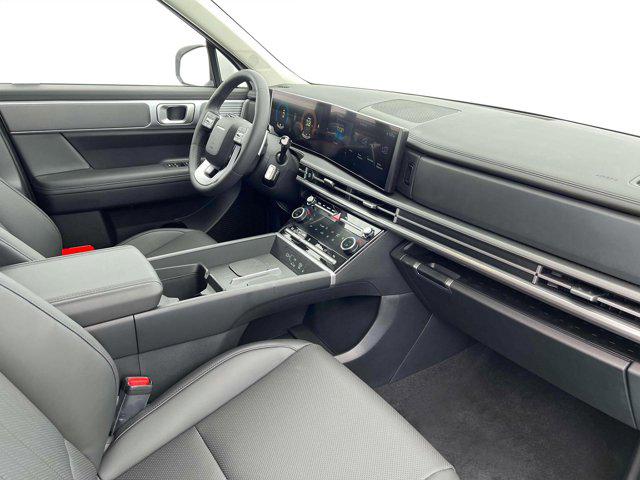 2025 Hyundai Santa Fe SEL photo 15